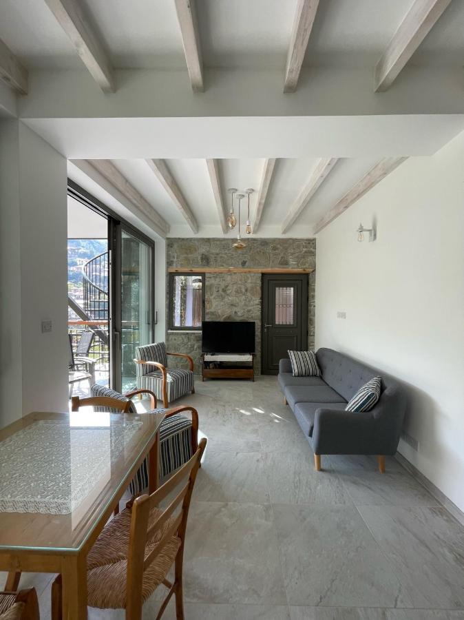 Holiday home Balkoni *