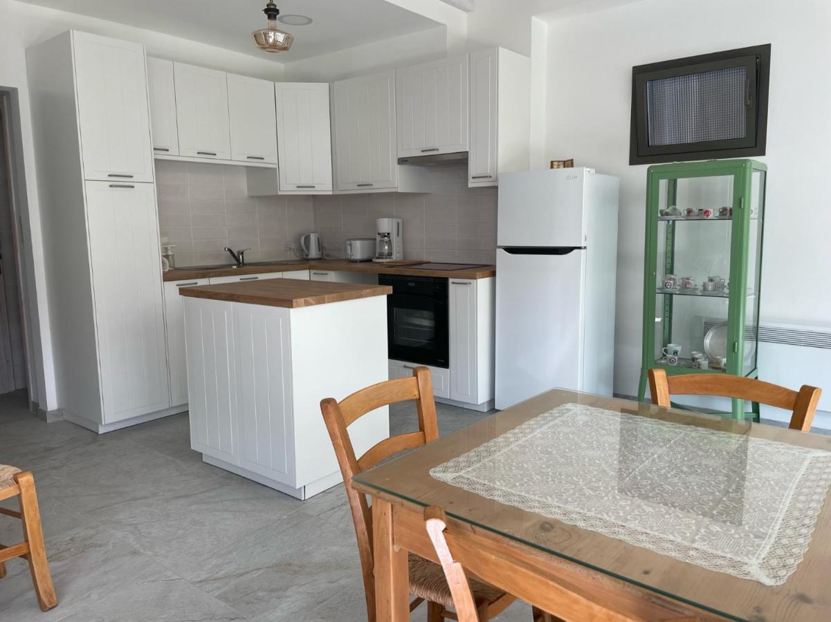 Holiday home Balkoni *